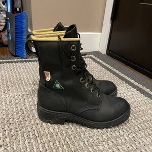 Women's XPan 8 inch CSA approved work boots - size 5.5
